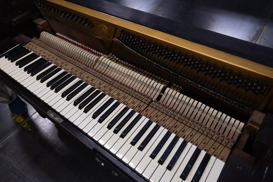 稀少なピアノを再生し動態保存することは学術研究の面でも重要